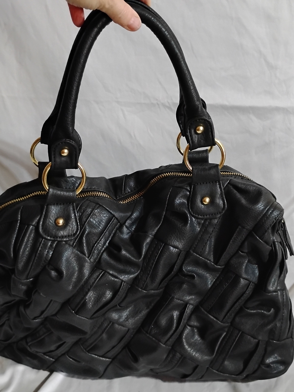 Steve Madden Women’s Quilted Shoulder Bag Black Large